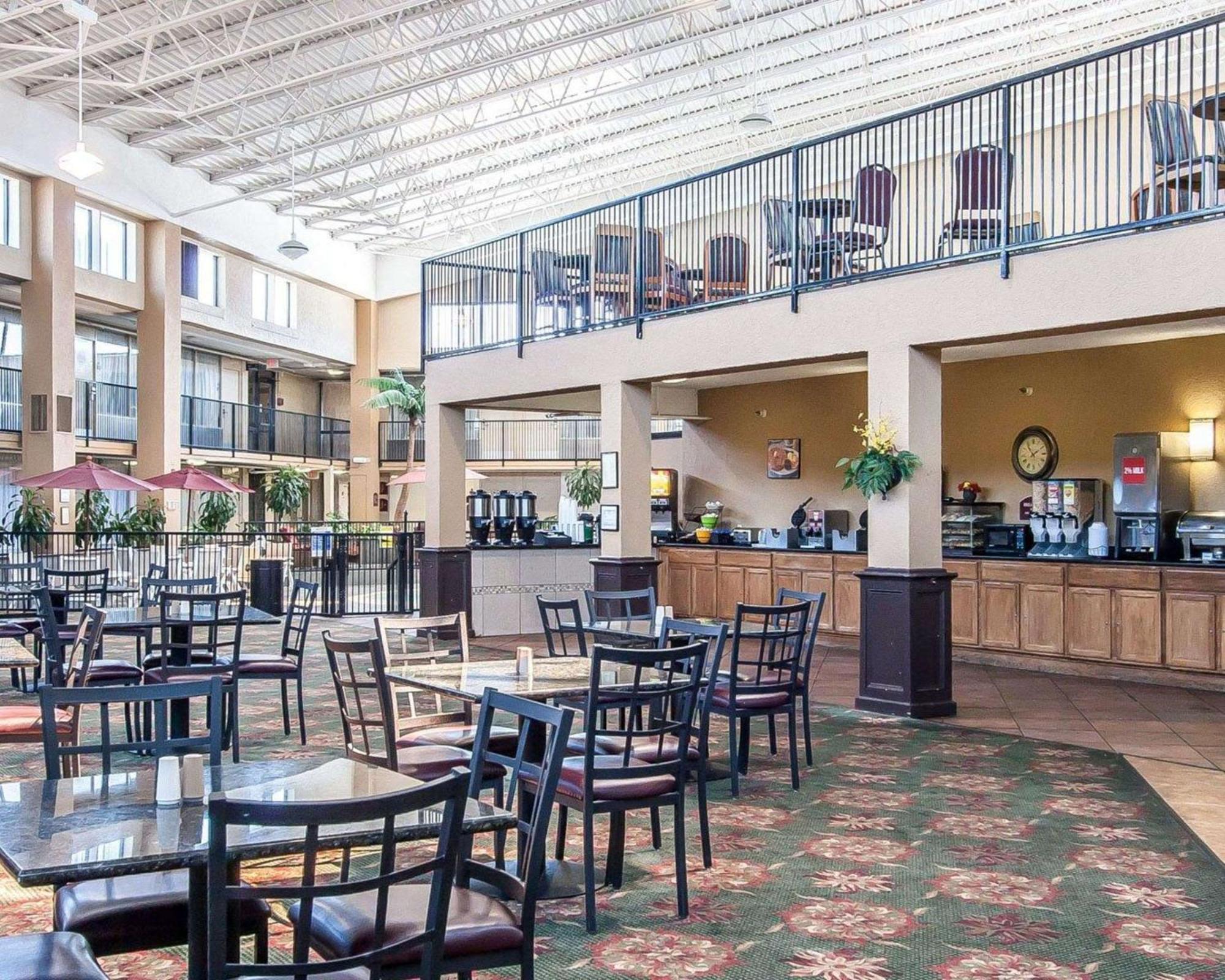 Clarion Inn Murfreesboro Extérieur photo