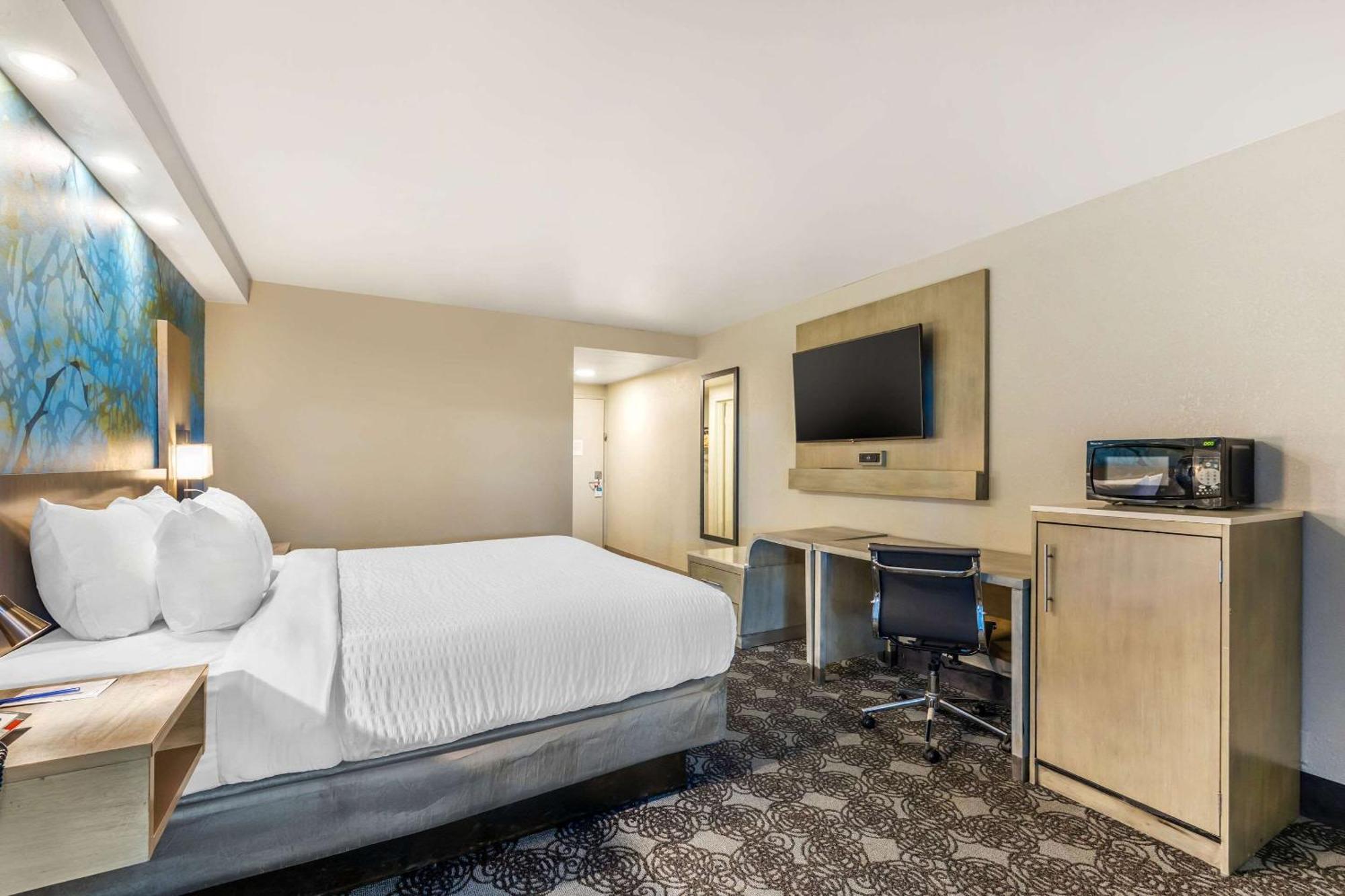 Clarion Inn Murfreesboro Extérieur photo