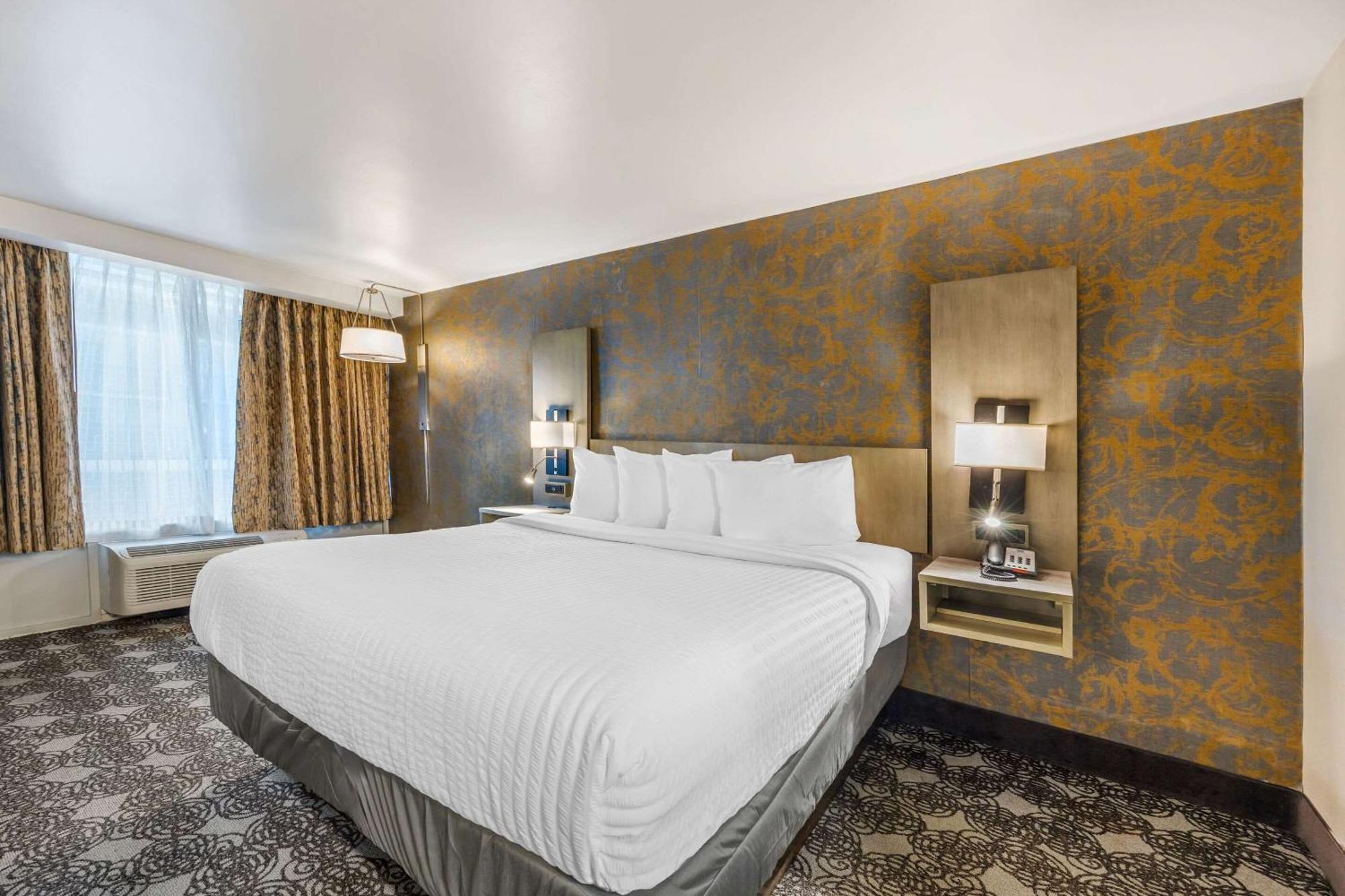 Clarion Inn Murfreesboro Extérieur photo